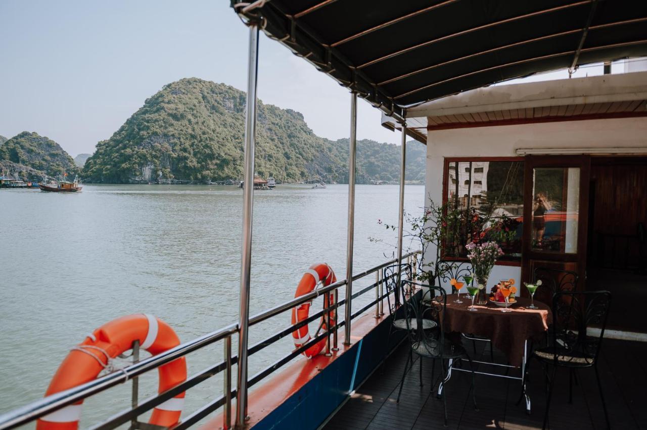 Hotel Cat Ba Bay Cruises Dong Khe Sau Exteriér fotografie