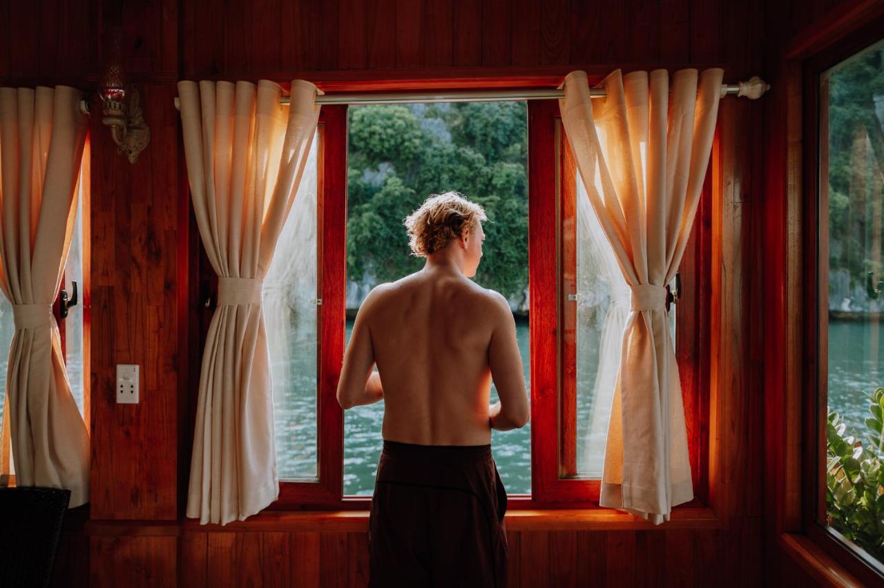 Hotel Cat Ba Bay Cruises Dong Khe Sau Exteriér fotografie