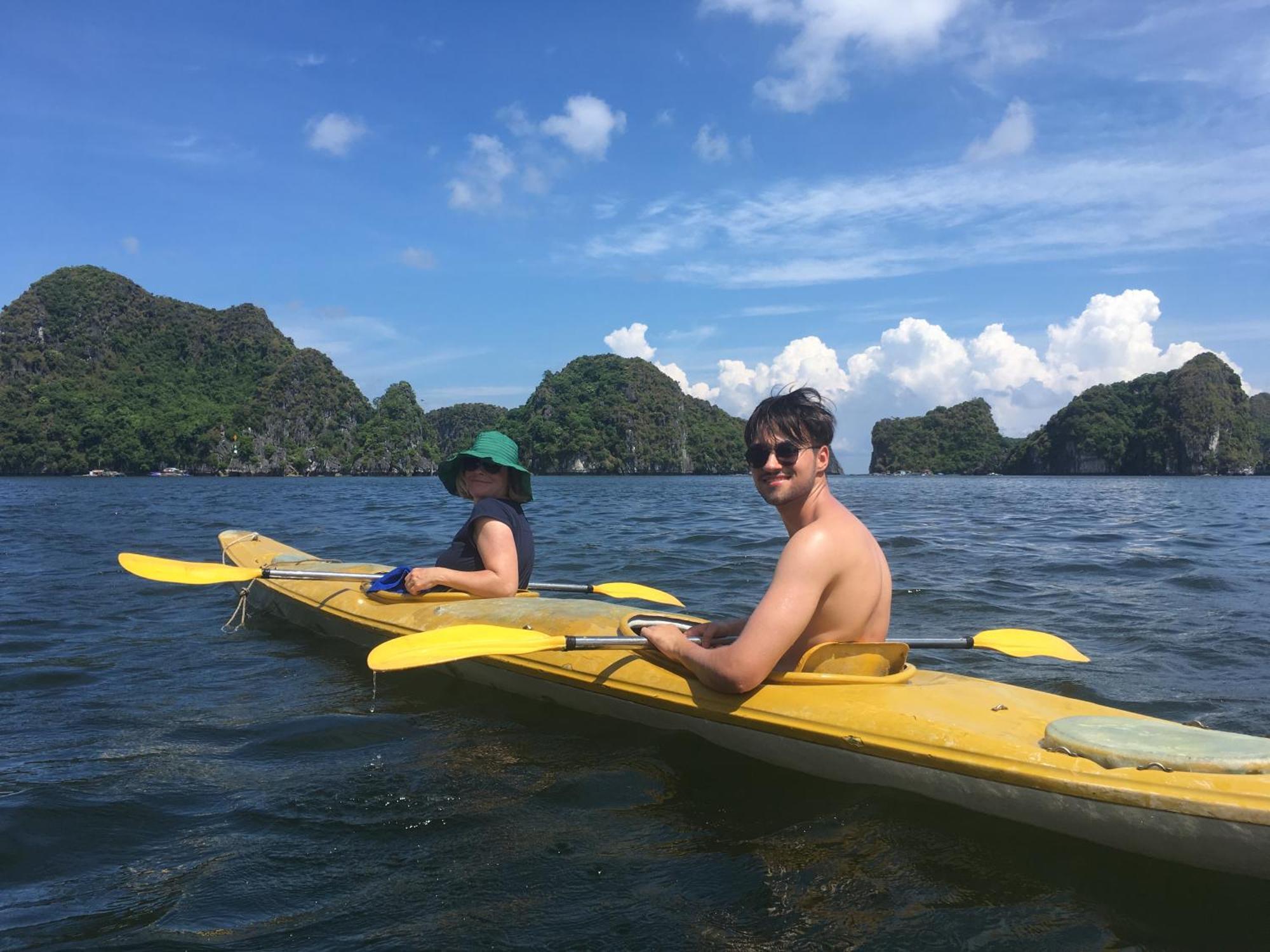 Hotel Cat Ba Bay Cruises Dong Khe Sau Exteriér fotografie